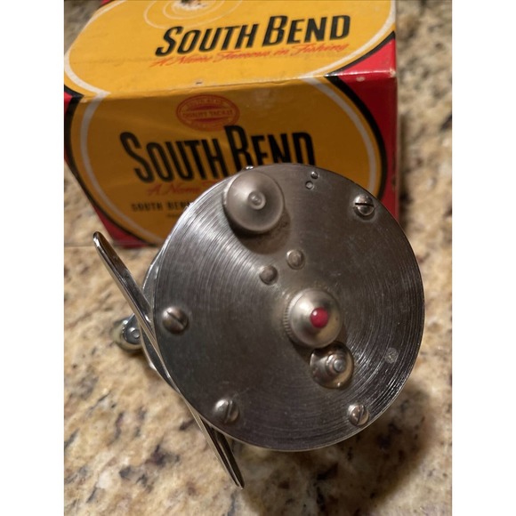 Ca. 1950 Boxed South Bend Silver Anti Backlash Reel w/Jeweled End Caps-Bakelite - Picture 4 of 7